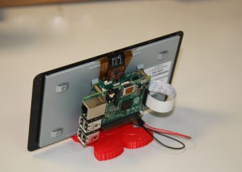 Raspberry Pi Kendi Ekranına Kavuştu