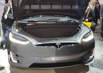 Tesla X ve Gigafactory Pil Hücreleri – CES 2017