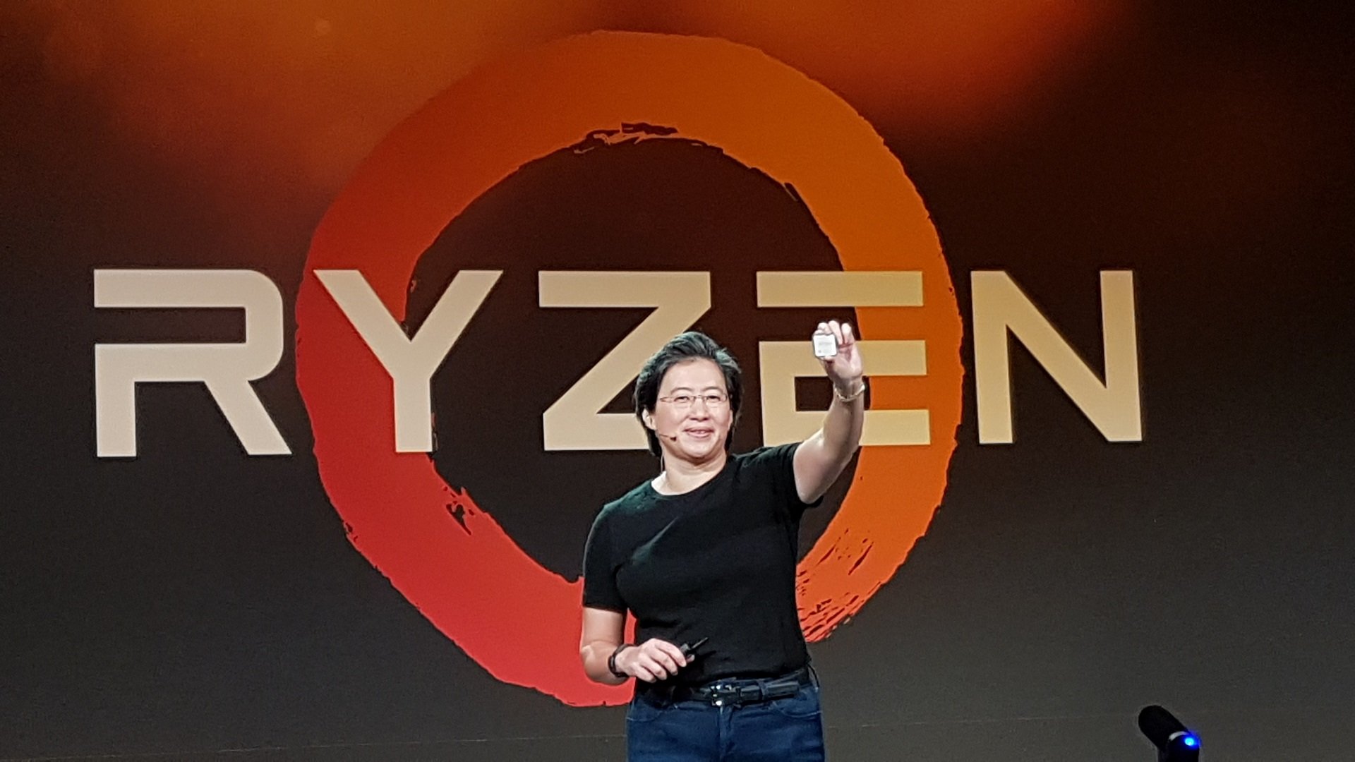 Lisa-Su-Ryzen-CPU.jpg