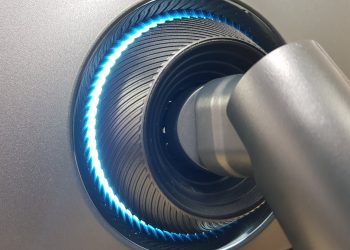 Samsung CHG70 HDR Monitör: İlk Bakış