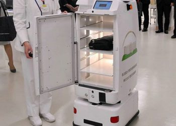 Japon Hastanelerinde Robot Yardımcılar Deneniyor