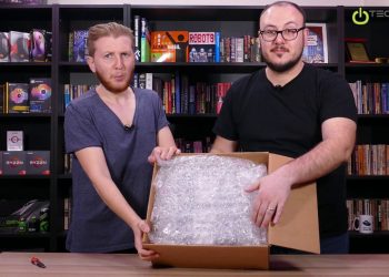 Intel NUC KIT NUC8I7HVK Kutudan Çıkıyor