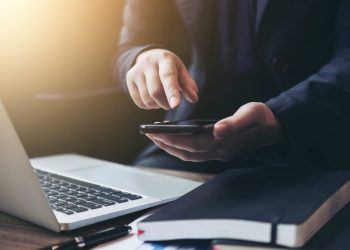 Fiziksel Tuşları Çalışmayan Android Telefonlar Nasıl Kullanılır?