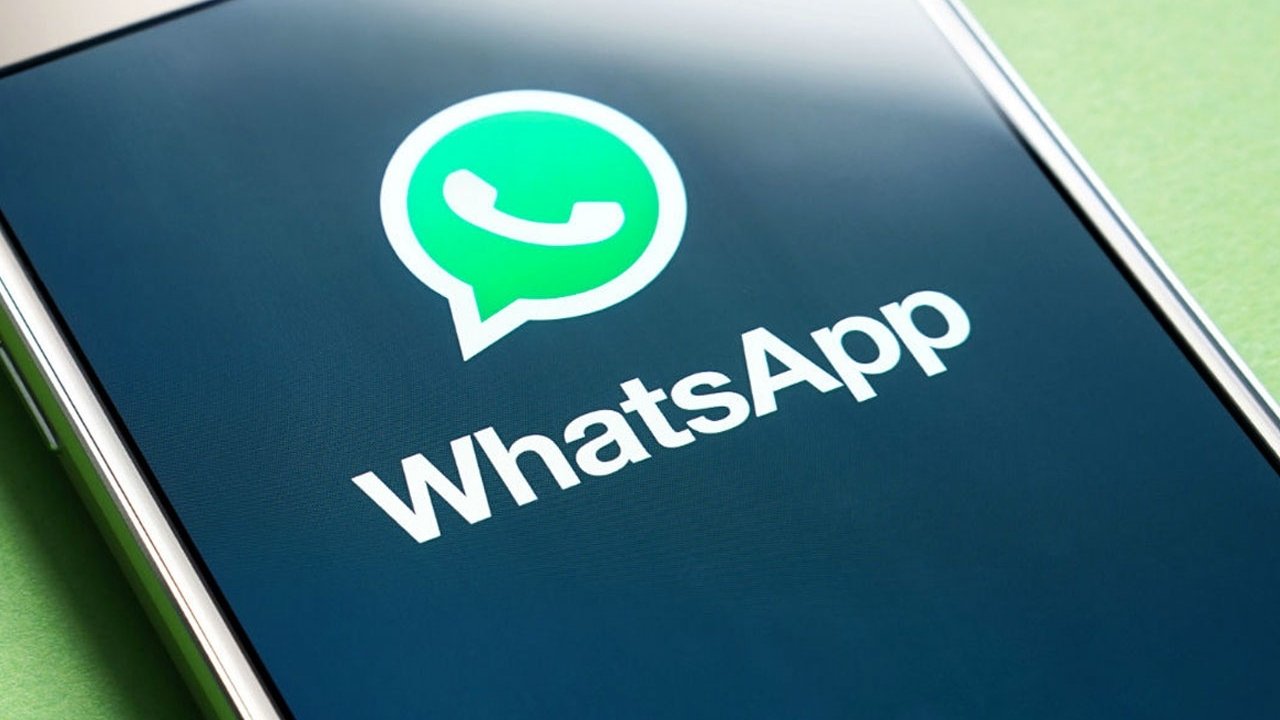 WhatsApp Grup Sohbet Açığı
