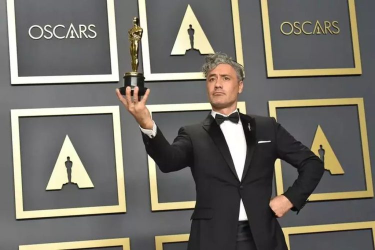 2020 Oscar Ödülleri Taika Waititi Apple kelebek klavye