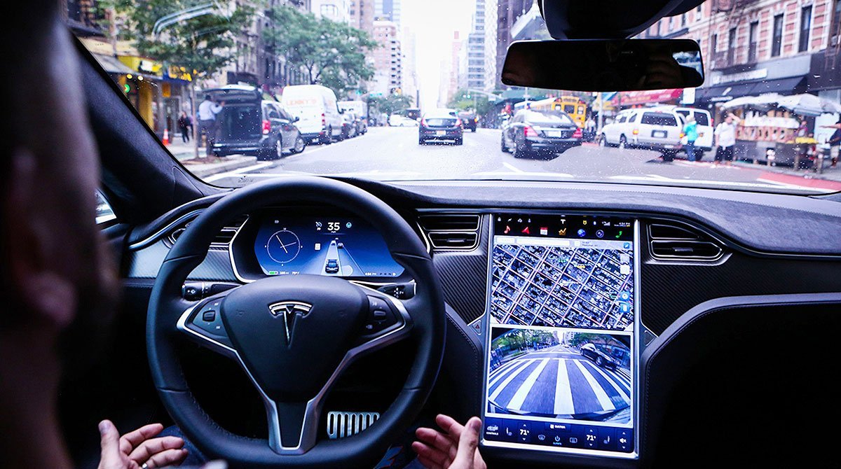 Tesla-Autopilot.jpg