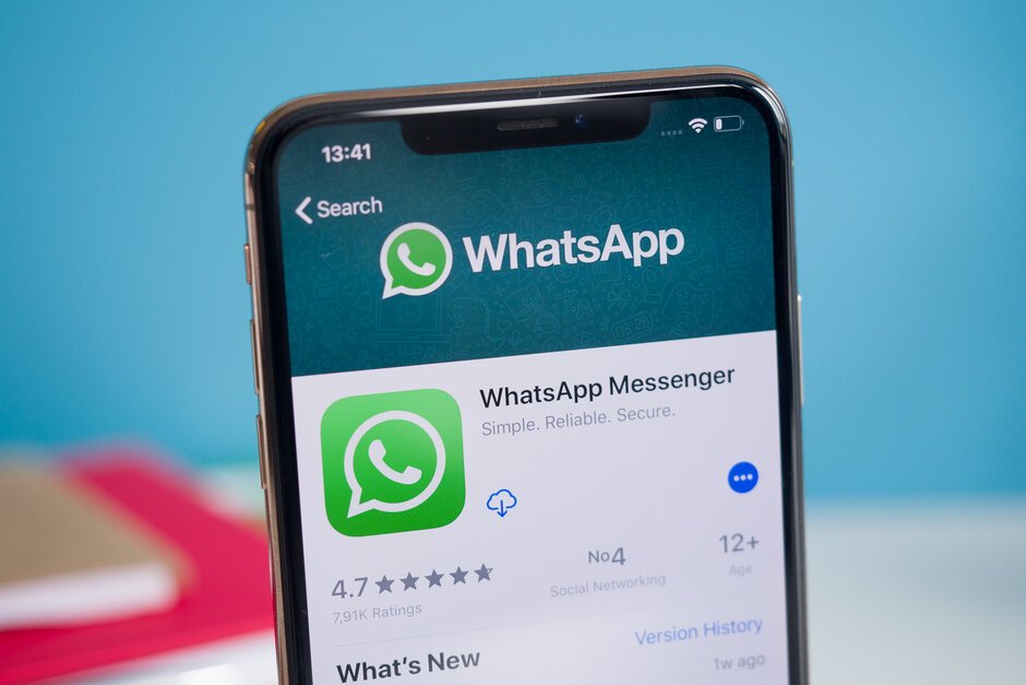 WhatsApp iOS QR Kod İle Kişi Ekleme özelliği