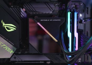 RTX 2080 Ti ve Ryzen 7 3800X Oyun Performansı | QP Helios