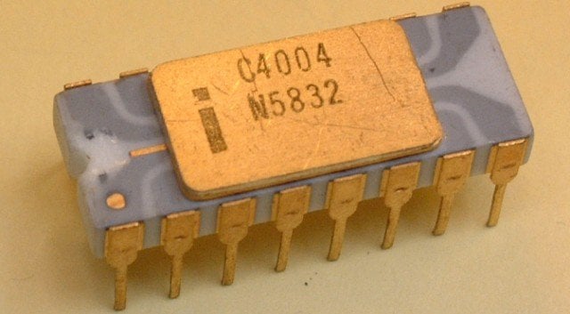 İşlemci Nedir? İlk Ticari işlemci Intel 4004