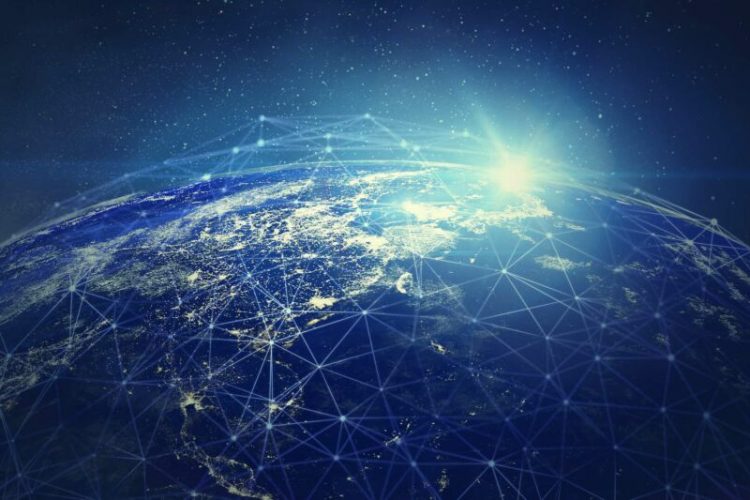 amazon uzaydan internet