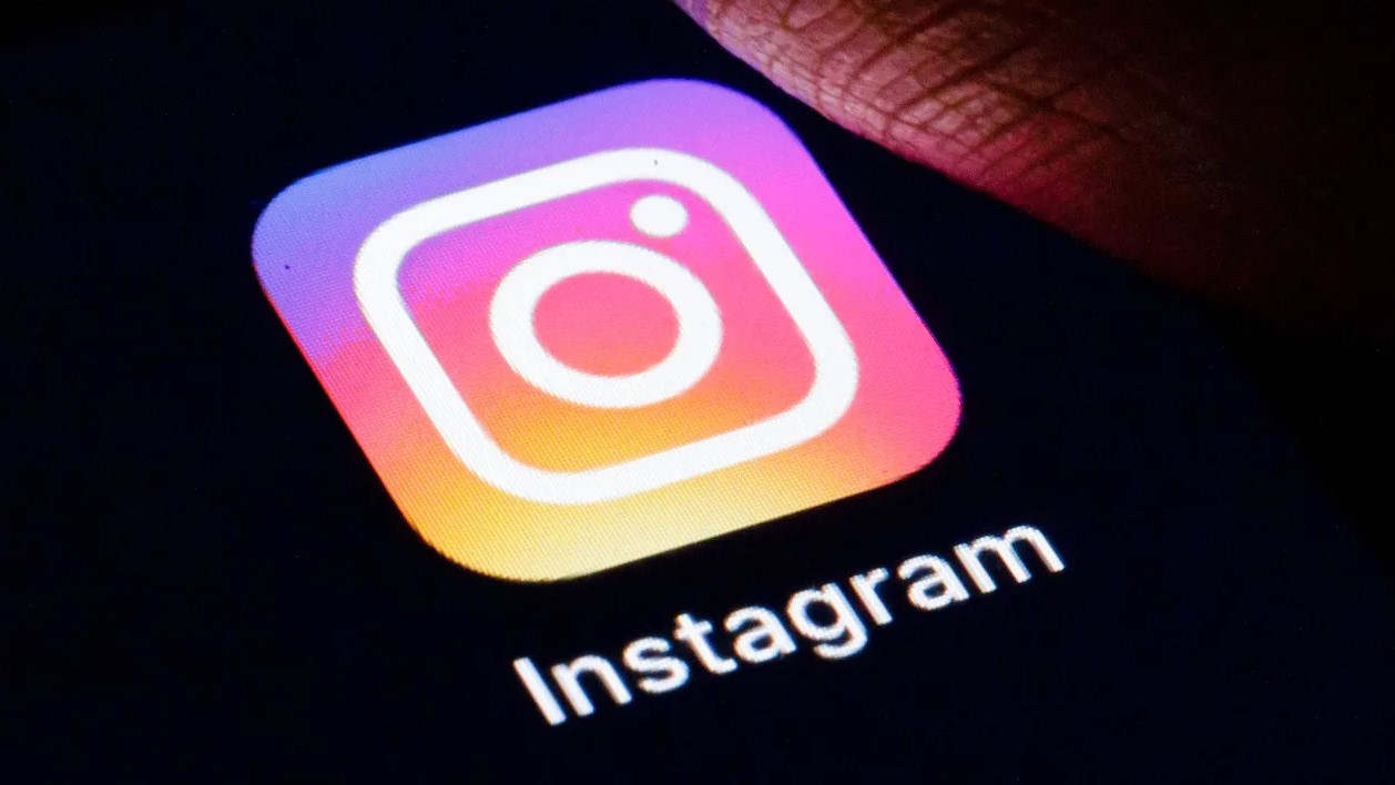 Instagram gönderilerine link ekleme özelliği