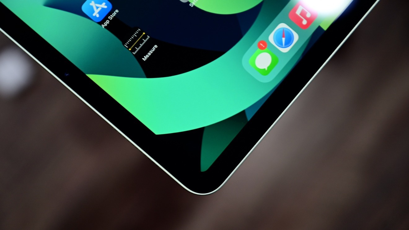 OLED ekranlı iPad Pro ve MacBook Pro