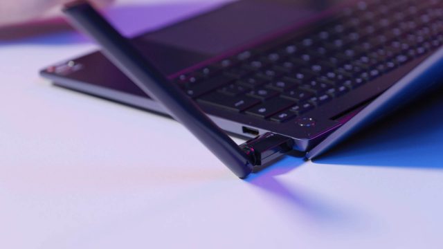 T3U Plus Laptopa Takılı