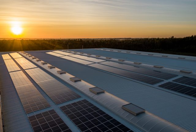 Dünyanın En Büyük Güneş Panelli Enerji Depolama Merkezi Yakında Açılacak
