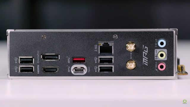 MSI MPG B560i Gaming Edge Wi-Fi Mini ITX Anakart - Giriş Çıkış Portları