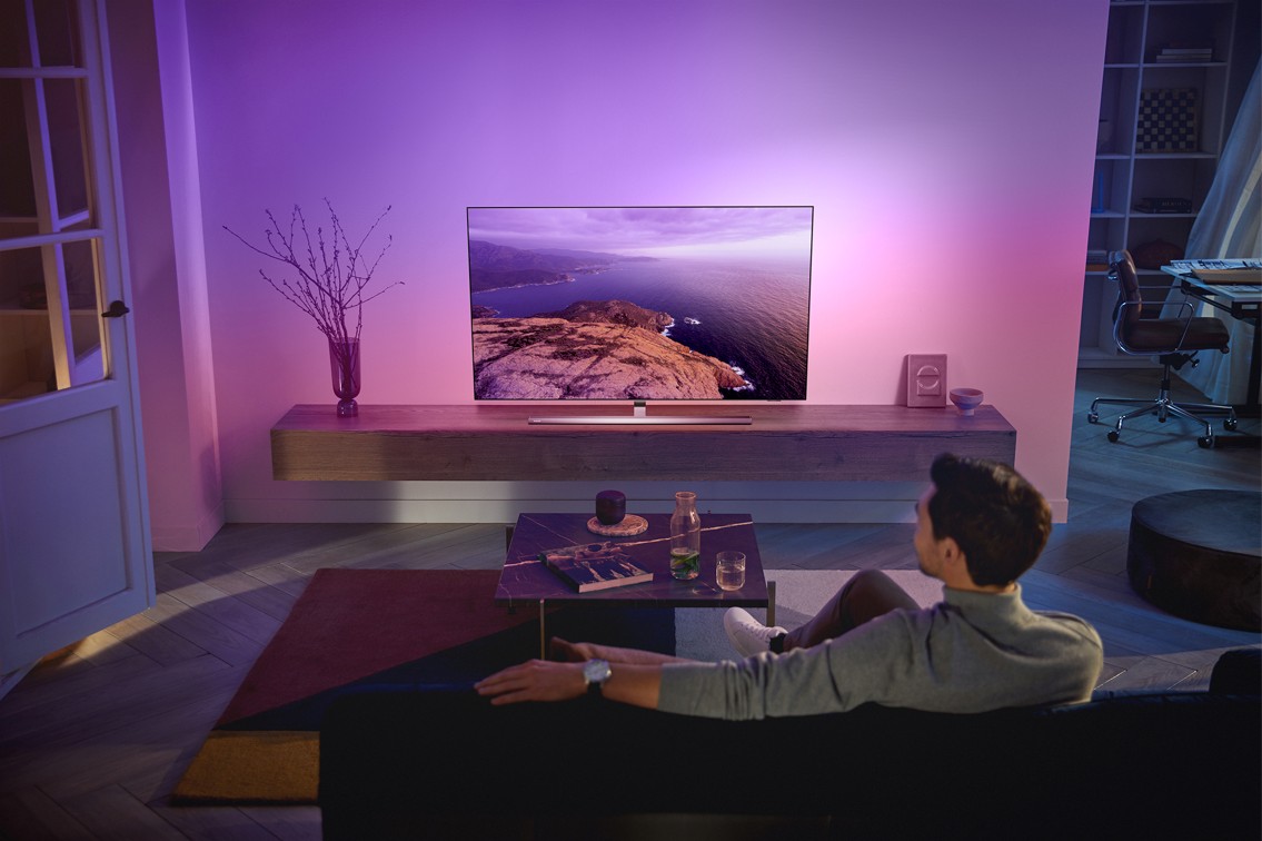 Philips OLED807 ve The One 8807
