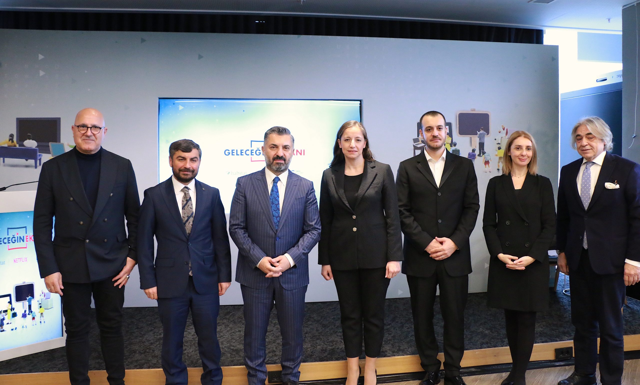 Geleceğin Ekranı Zirvesi