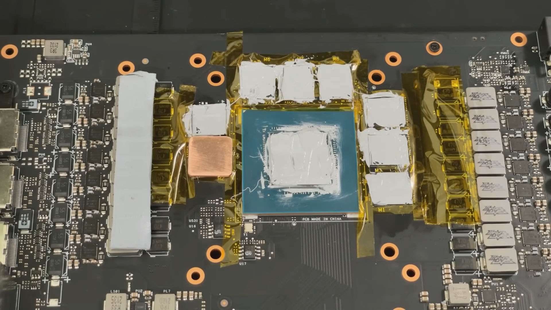 RTX-30-GDDR6X-Bellek-Modul-VRAM-Bakir-Kaplama-Sogutma-Modlama.jpg