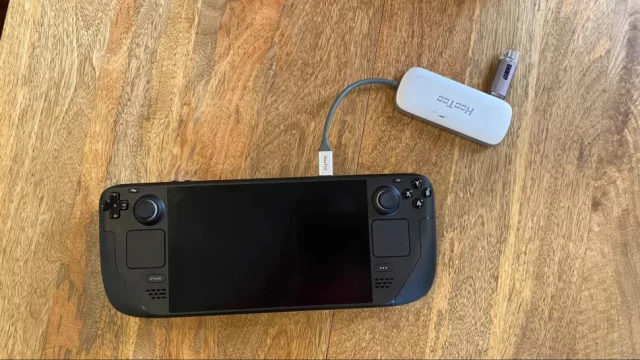 Steam Deck USB bağlama