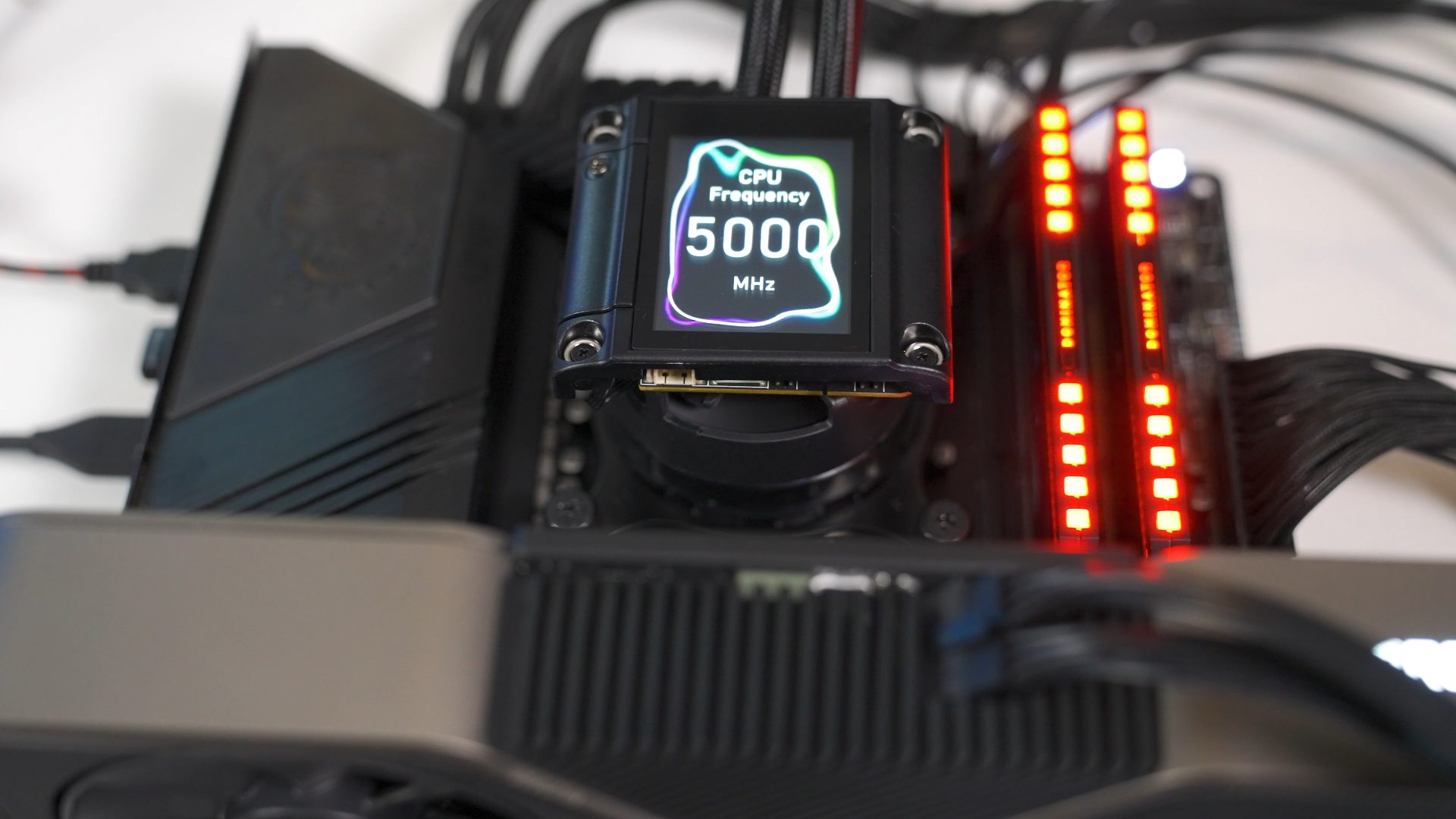 MSI MEG CoreLiquid S360