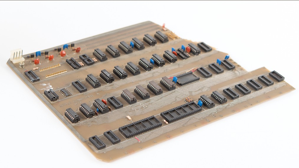 Steve Jobs’un Apple-1 Prototipi Açık Artırmaya Çıktı