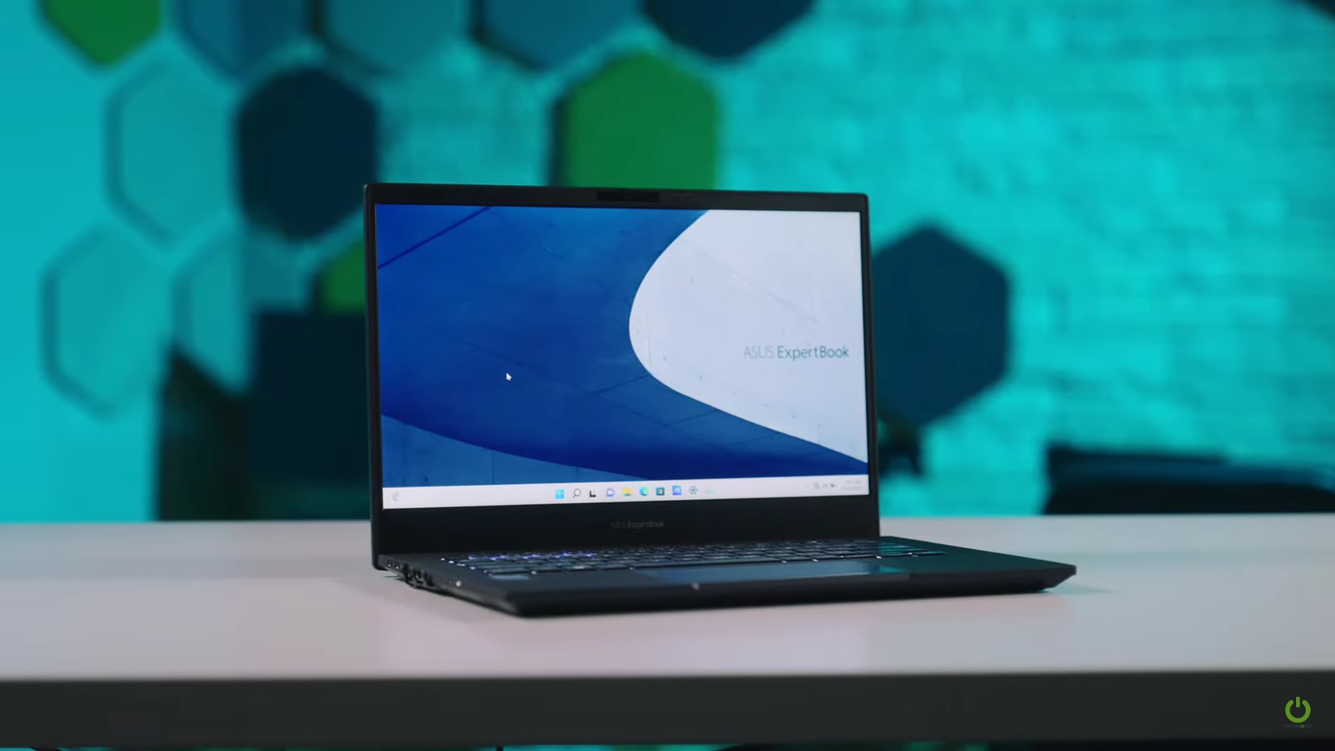 ASUS ExpertBook B5402CB İncelemesi