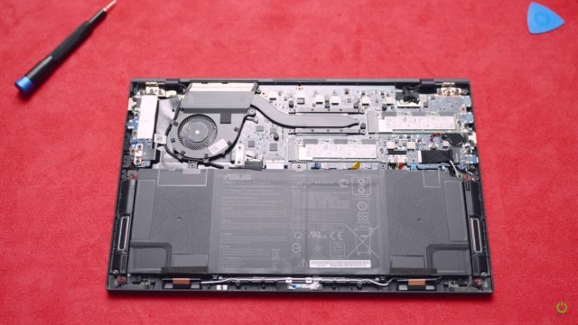 ASUS ExpertBook B9400CE i&ccedil; yapısı