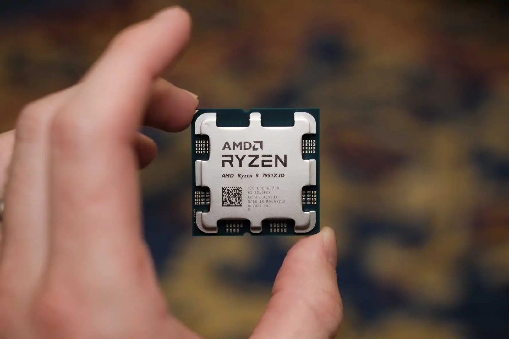 AMD-Ryzen-9-7950X3-AMD-Ryzen-7000X3D-3D-V-Cache-1620x1080.jpg