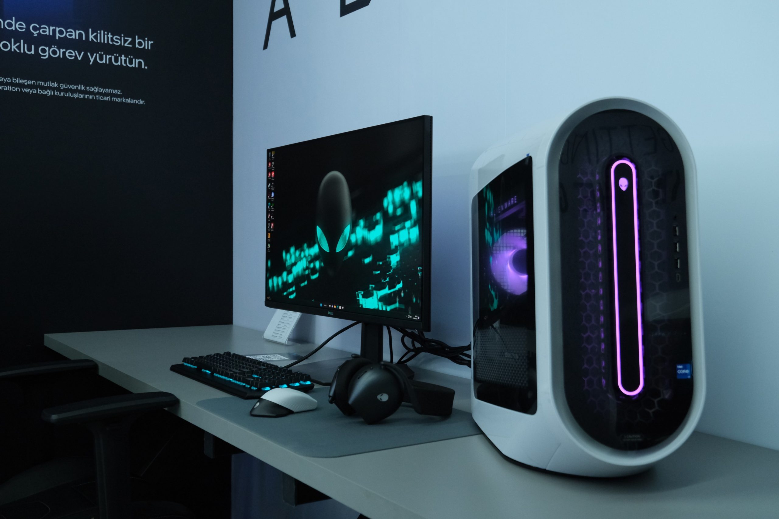 Alienware bilgisayar ve ekipmanları
