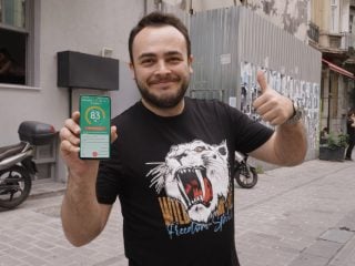 Ofisten çıkıp, sokağa indiğimizde ve yaklaşık 20 metre uzaktayken ise bağlantı hala sağlıklı şekilde devam edebiliyordu.