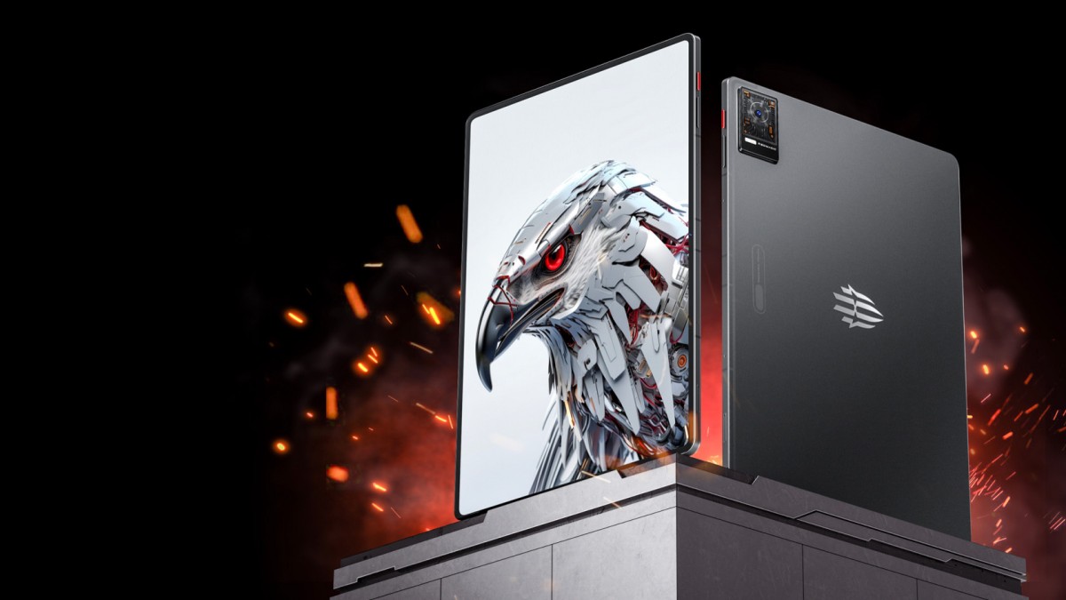 Red Magic'in İlk Tableti SD 8+ Gen 1 ve 10.000 mAh Bataryaya Sahip