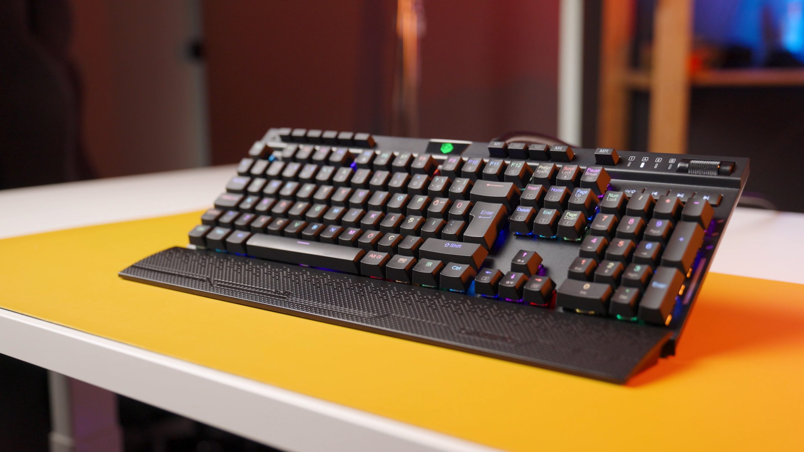 Monster Pusat K3 Pro Mekanik Oyuncu Klavyesi Alınır mı?