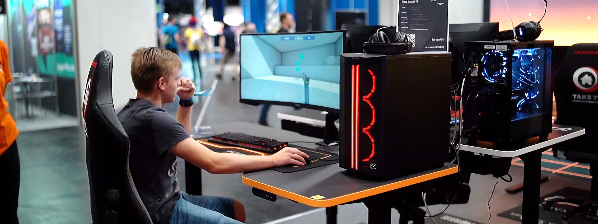 gamescom oyuncu masası