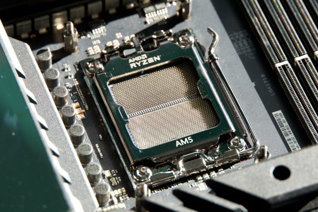 AMD Yeni Yonga Seti Güncellemesi