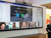 Microsoft Samsung Cisco Teams 105 İnçlik 5K Ekran