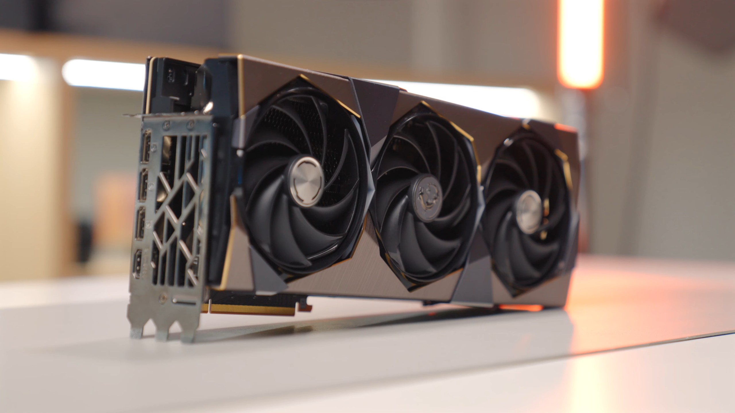 MSI RTX 4080 Super Suprim X