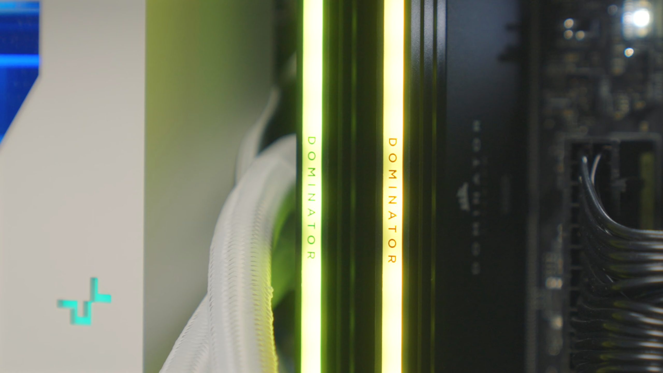 Corsair Dominator Titanium