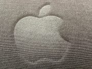 Apple FineWoven Aksesuar Üretimi