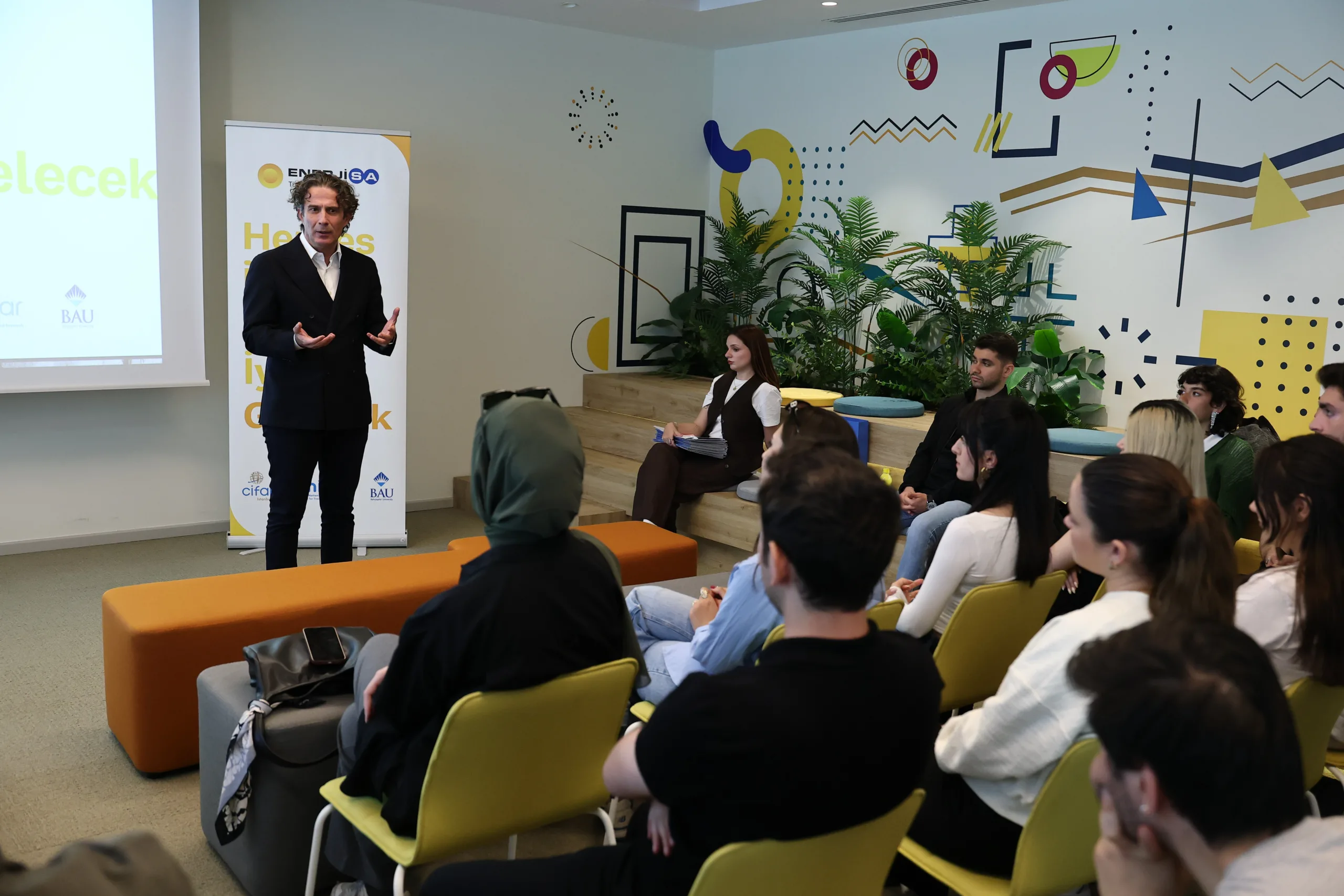 Enerjisa Enerji’nin Daha İyi Bir Gelecek Vizyonu Bahçeşehir Üniversitesi’nde Ders Oldu