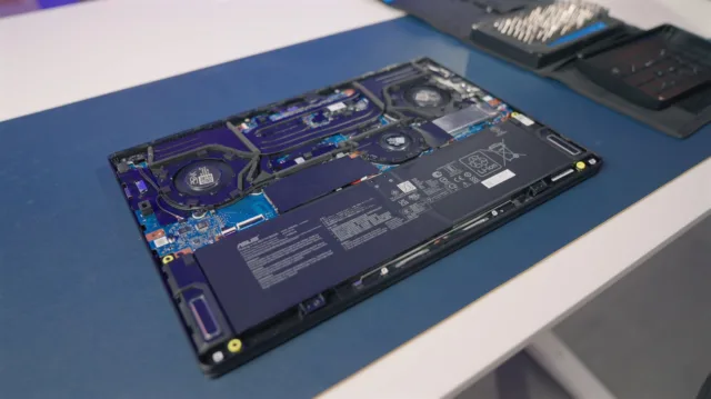 asus proart 16 detay