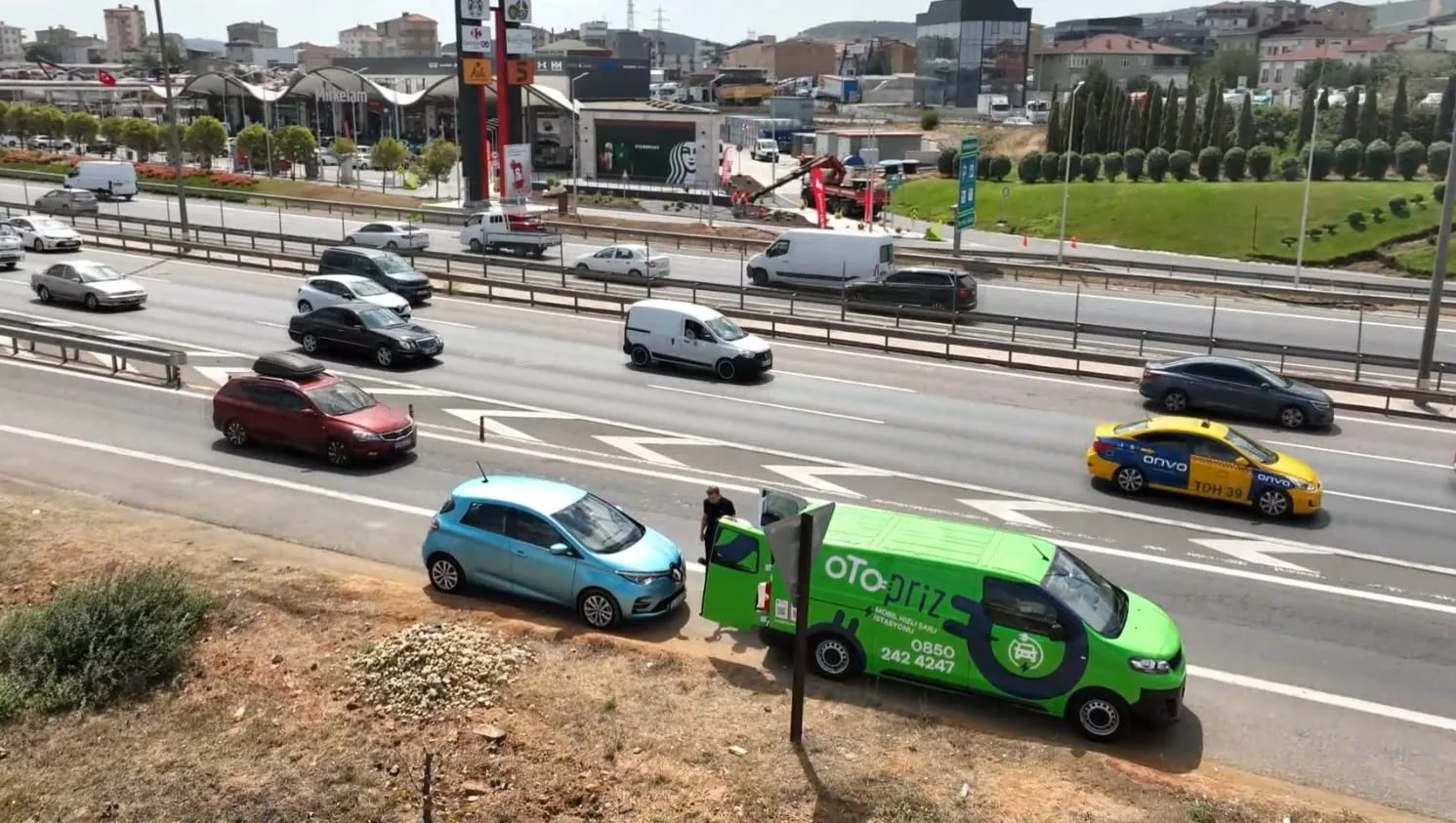 Mobil araç şarj istasyonu