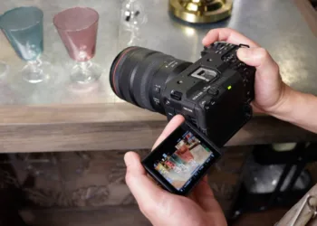 7K hibrit sinema kamerası Canon EOS C50 tanıtıldı!