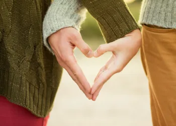 Yapay zeka aşk hayatına giriyor! Facebook Dating’e yapay zeka geldi