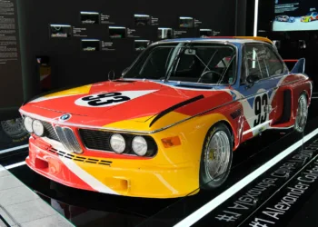 BMW Art Car Koleksiyonu İstanbul’da 50. yılını kutluyor
