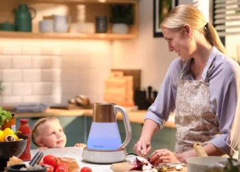 Calm Kettle ile su kaynatmak görsel bir deneyime dönüşüyor