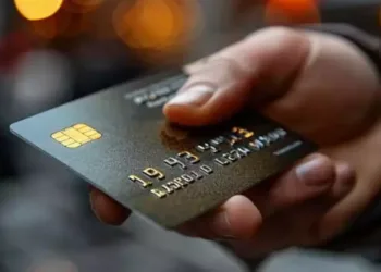 Modern kredi kartları neden radyo sinyali yayıyor?