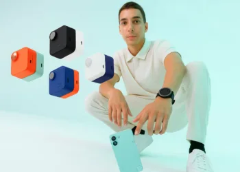 Öğrenciler için hesaplı telefon ve kulaklık!