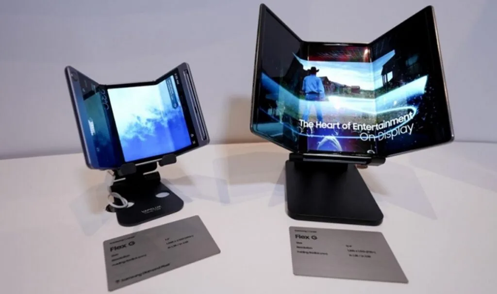 Samsung'un &uuml;&ccedil;e katlanabilen telefonu kasım sonuna ertelendi