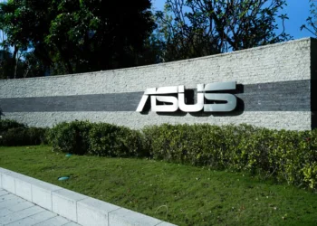 ASUS, güven listesinde zirveyi korudu