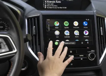 Android Auto için sonunda dedirten özellik geliyor! İlk görüntüler sızdı
